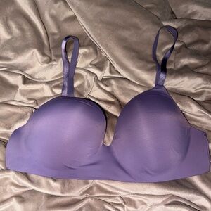 Victoria’s Secret Wireless Bra - 38D